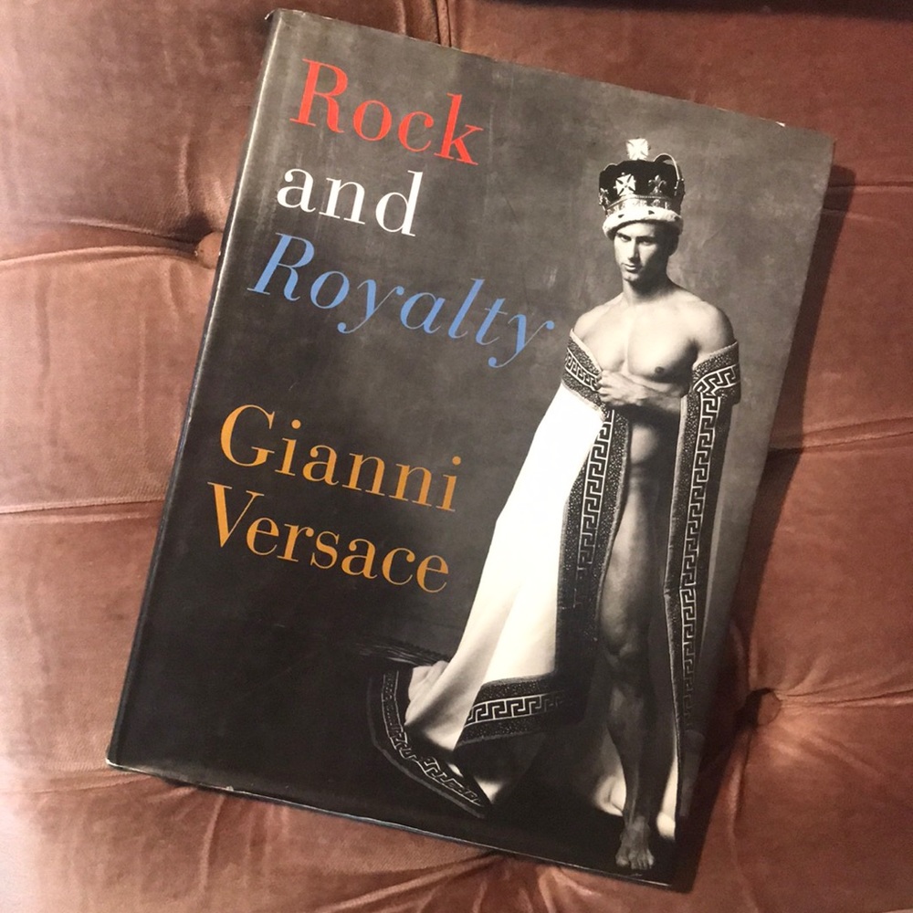 Rock & Royalty Gianni Versace Fashion 1st EDITION